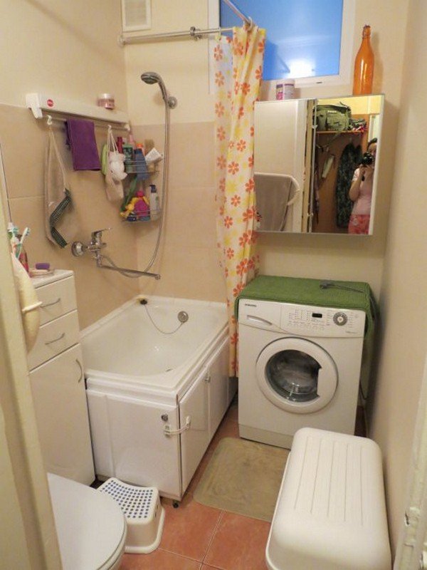 Дизайн маленької ванної: як візуально розширити простір