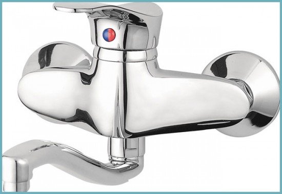 Чому починає гудіти кран при включенні води