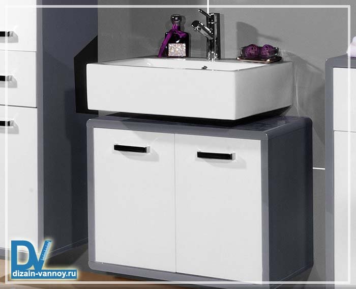 Шафка під раковину і під стільницю в ванну кімнату