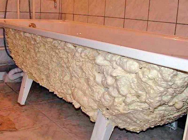 Ванна сталева: різновиди, основи вибору і принцип установки