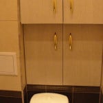 Як заховати труби у ванній під плитку своїми руками