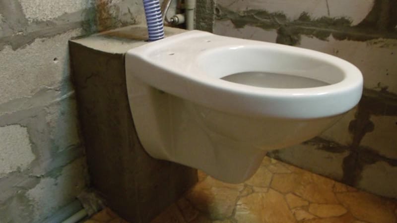 Установка унітазу своїми руками в приватному будинку
