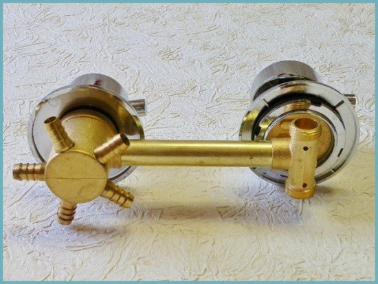 Як правильно вибрати змішувач для душу та душовий кабіни