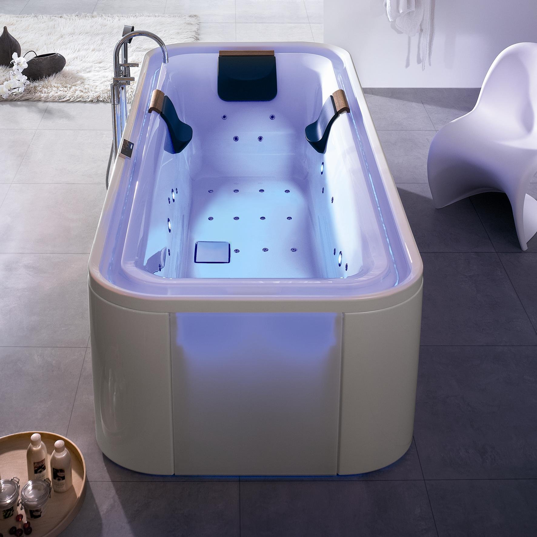 Джакузі, гідромасажні ванни як вибираються, і існуючі види