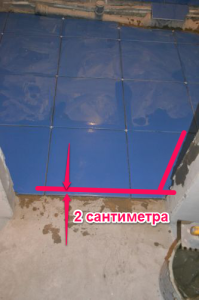 Як покласти плитку на підлозі у ванній за один день.