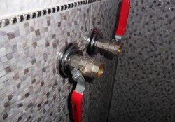 Підключаємо бойлер до водопроводу своїми руками: схема підключення і врізання в водопровід Підключаємо бойлер до водопроводу своїми руками: схема підключення і врізання в водопровід