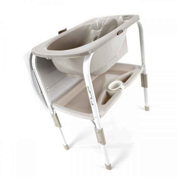 Ванночка для новонароджених, яка краще