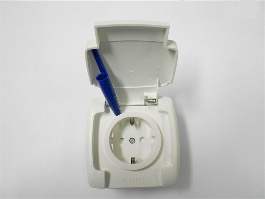 Вибираємо розетки у ванній, правила установки