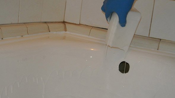 Емаль або акрил: що краще для реставрації старої ванни Емаль або акрил: що краще для реставрації старої ванни