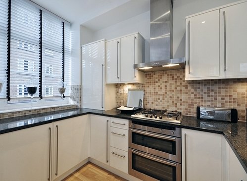 Симетрія і асиметрія в інтерєрі