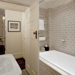 Плитка кабанчик для ванної: особливості вибору та укладання