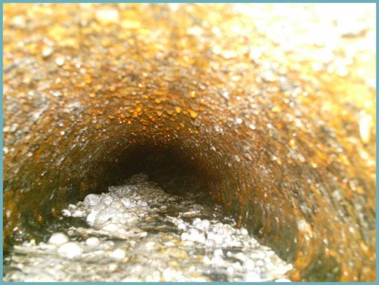 Забилася каналізація: чим прочистити засмічення і які засоби для чищення труб вибрати