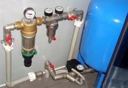 Розширювальний бак для холодної води: критерії вибору та інструкція по установці