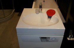 Раковина над пральною машиною: рекомендації по вибору і установці своїми руками Раковина над пральною машиною: рекомендації по вибору і установці своїми руками