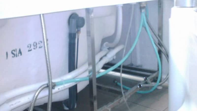 Ремонт джакузі: як виконати ремонт гідромасажних ванн