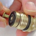 Ремонт змішувача у ванній своїми руками Ремонт змішувача у ванній своїми руками