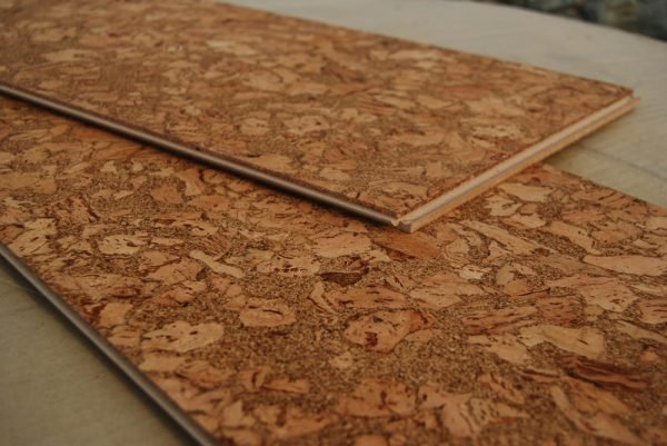 Як зробити підлогу у ванній кімнаті своїми руками — покрокове відео та фото