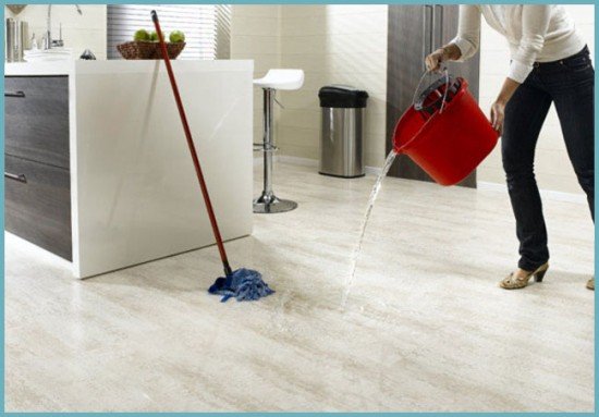 Вологостійкий ламінат – сучасне підлогове покриття для ванної кімнати: характеристики, особливості його вибору, поради