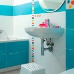 Плитка для ванної бамбук: фото жовта і блакитна кімната