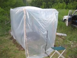 Похідна лазня з намету і поліетилену: робимо своїми руками Похідна лазня з намету і поліетилену: робимо своїми руками