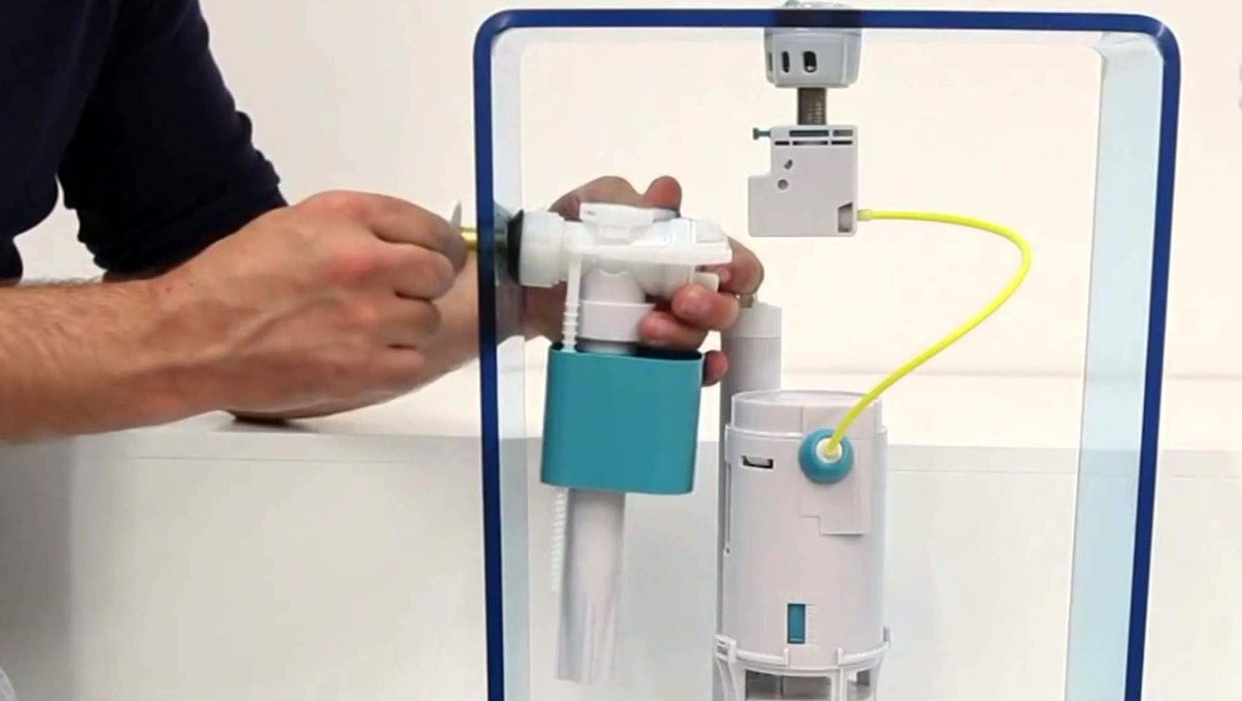 Як полагодити зливний бачок унітазу з кнопкою?