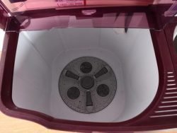 Пральна машина напівавтомат – поєднання економії та якості