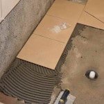 Як покласти плитку у ванній своїми руками