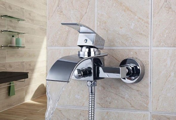 Який вибрати змішувач з душем для установки у ванній Який вибрати змішувач з душем для установки у ванній
