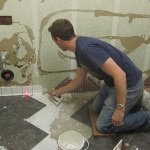 Укладання плитки у ванній своїми руками: порядок укладання