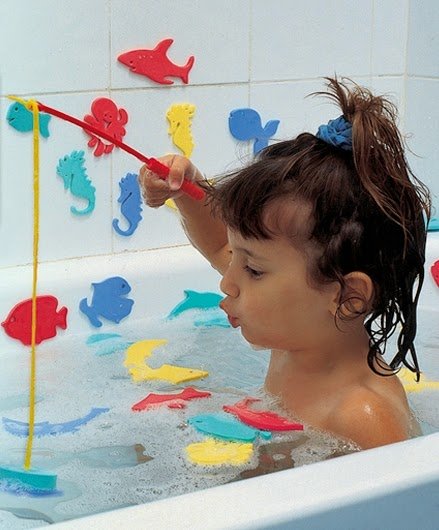 Які бувають іграшки для ванної: особливості вибору безпеки