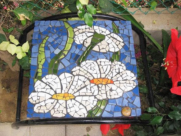 Мозаїка з битою плитки своїми руками: докладні інструкції з покроковими фото, ескізи і приклади Мозаїка з битою плитки своїми руками: докладні інструкції з покроковими фото, ескізи і приклади