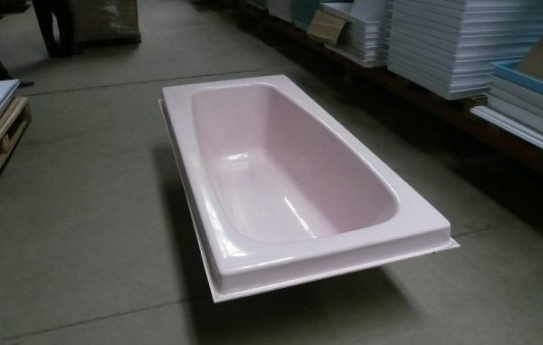 Як і чим прибрати подряпини на сталевій ванні — фото та відео інструкція