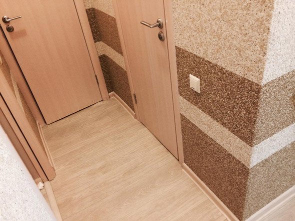 Як правильно наносити (клеїти) рідкі шпалери на стіну і стелю Як правильно наносити (клеїти) рідкі шпалери на стіну і стелю