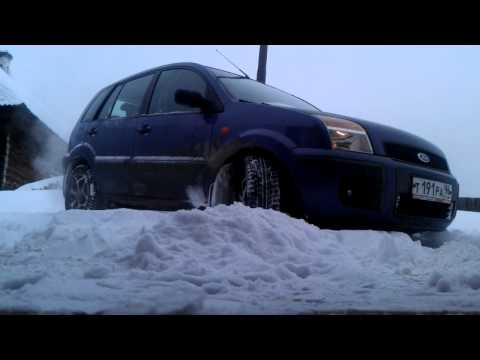Що необхідно знати про кліренсі Форда Фюжн?