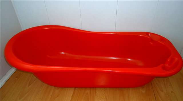 Ванночка для новонароджених, яка краще