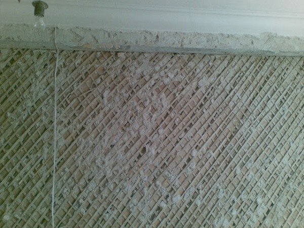 Навіщо потрібно вікно між кухнею та ванною