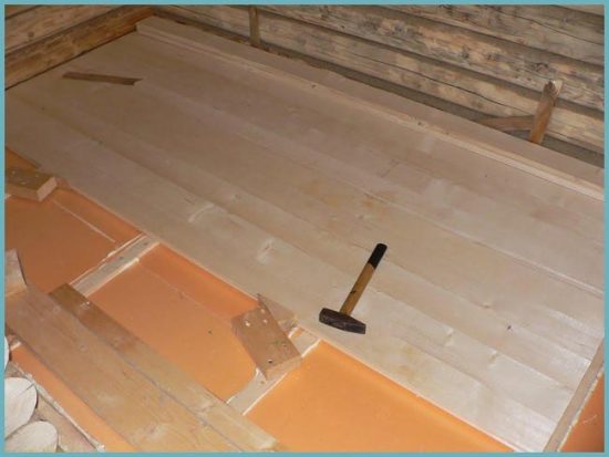 Як утеплити підлогу і стіни лазні зсередини