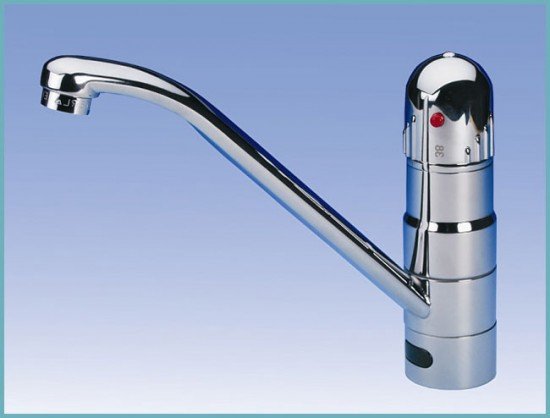 Як вибрати сенсорний змішувач з датчиком і терморегулятором