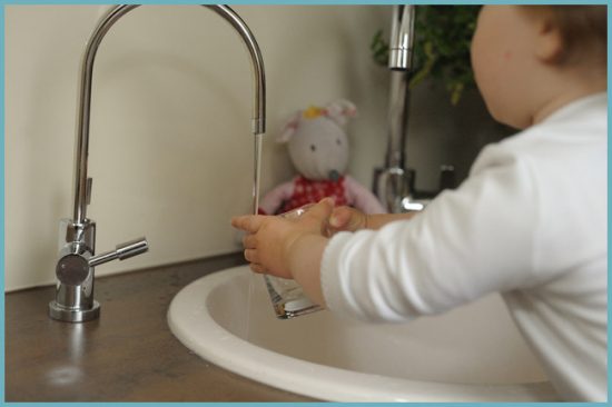 Барєр або Аквафор: який фільтр для води краще вибрати під мийку?