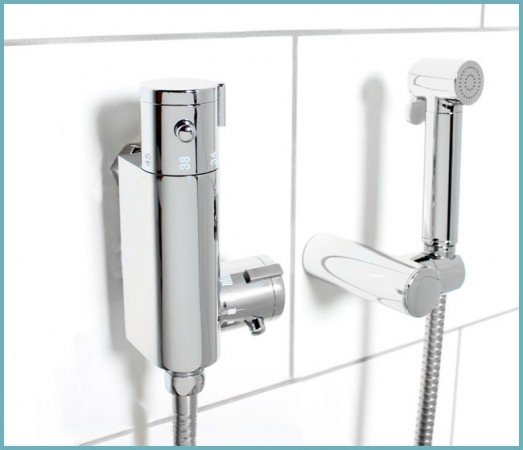 Вибираємо змішувач для раковини з гігієнічної лійкою (душем)