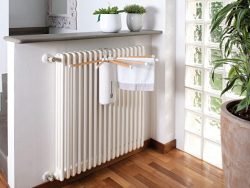 Мікроклімат в будинку: зволожувач повітря на батарею