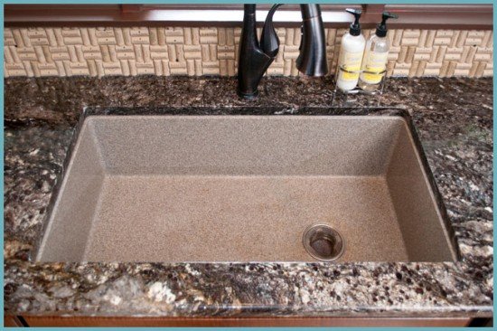 Мийки з керамограніта: переваги і недоліки