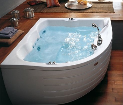 Джакузі, гідромасажні ванни як вибираються, і існуючі види