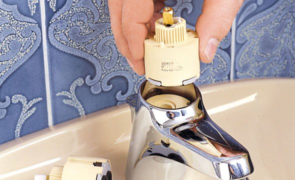 Як розібрати і відремонтувати змішувач