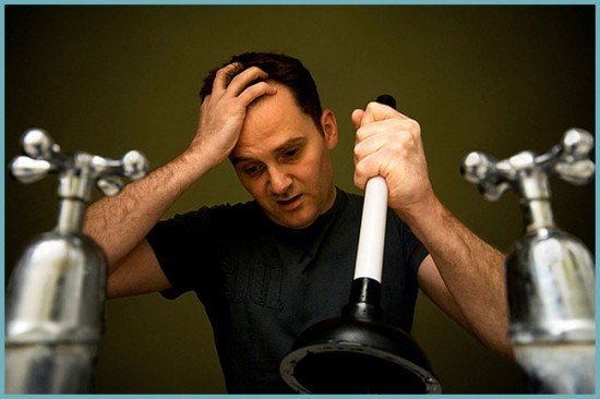 Забилася каналізація: чим прочистити засмічення і які засоби для чищення труб вибрати