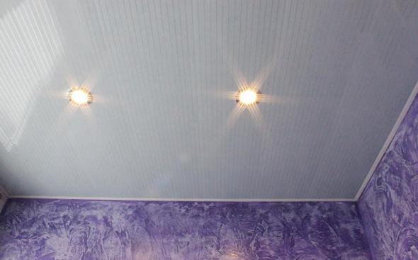 Стеля у ванній кімнаті: який вибрати