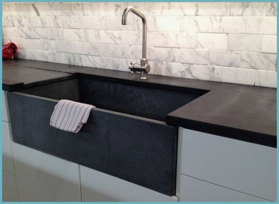 Вибираємо камяну мийку для кухні