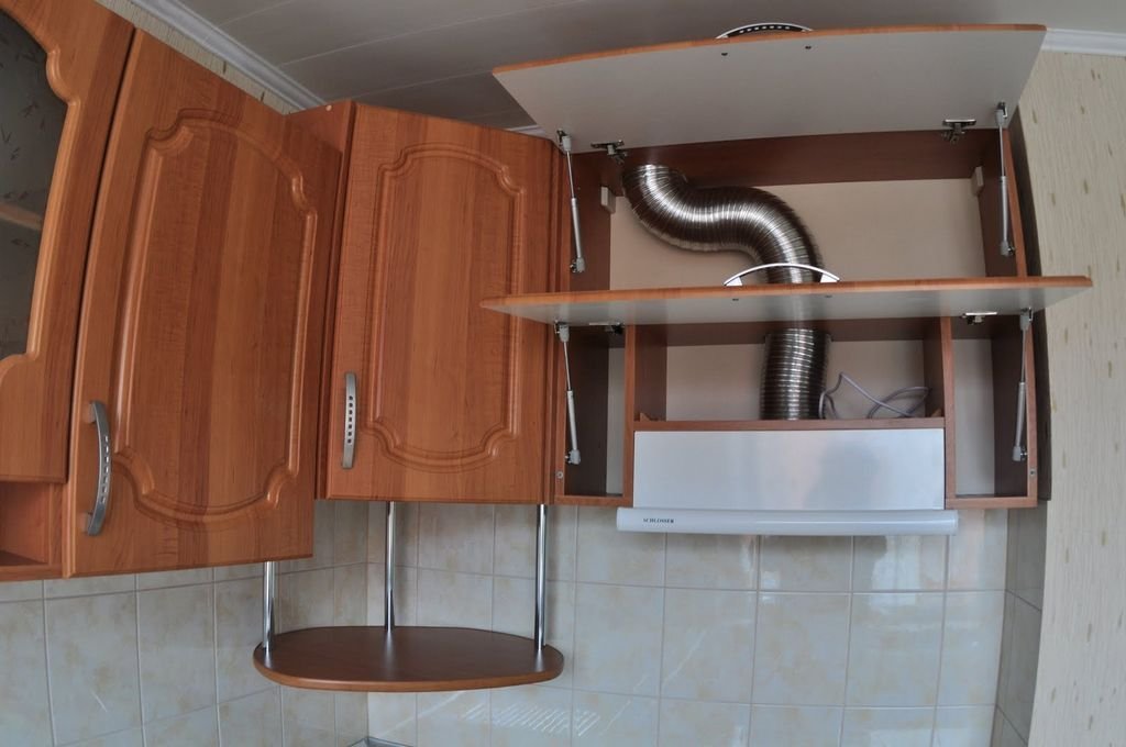 Як влаштувати витяжку з підключенням до вентиляції на своїй кухні Як влаштувати витяжку з підключенням до вентиляції на своїй кухні