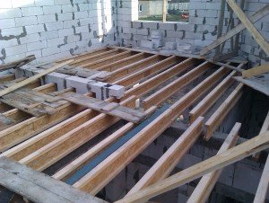 Особливості будівництва деревяних перекриттів між поверхами