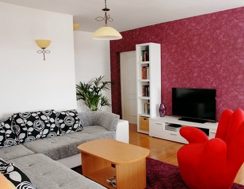 Симетрія і асиметрія в інтерєрі